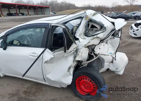 2014 Nissan Versa Note S Plus from USA, damaged, VIN 3N1CE2CP2EL403770